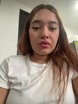 Snapshot of Emily_Harpeer chatting on 03.05.26 Emily Harpeer online show from 03.05.26