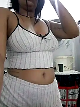 Snapshot of Zoe_Renata chatting on 02.26.26 Zoe Renata online show from 02.26.26