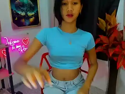 littlemikay online show from 02.18.26
