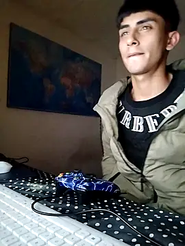 DarwinSexx777 online show from 03.28.26