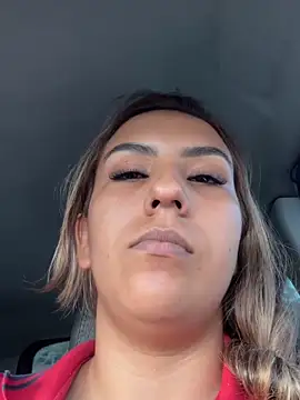 olivia velvett online show from 03.04.26