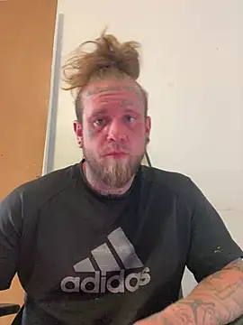 Smokebluntafterblunt online show from 07.05.26