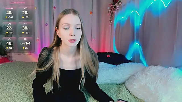 Snapshot of lada2k4 chatting on 04.12.26 lada2k4 online show from 04.12.26