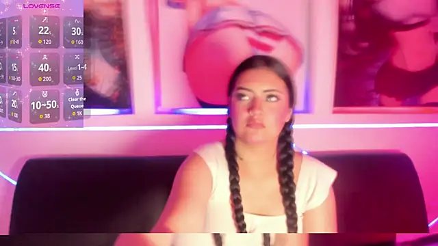 Snapshot of JoycePierce chatting on 03.03.26 JoycePierce online show from 03.03.26