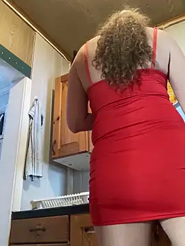 Snapshot of Midnight_Munch chatting on 03.01.26 Midnight Munch online show from 03.01.26