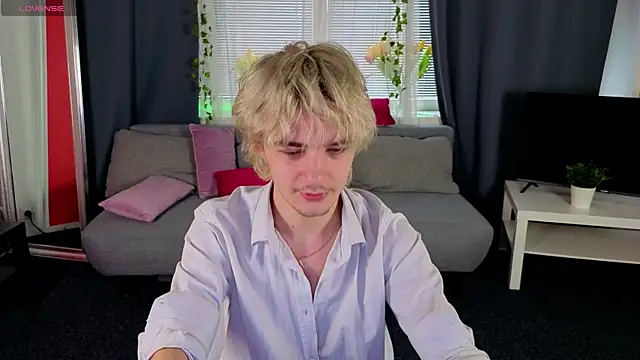 Snapshot of JameMiller chatting on 03.02.26 JameMiller online show from 03.02.26