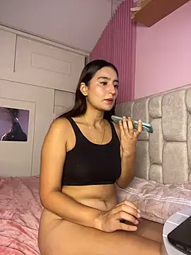 -BabyLuna online show from 04.14.26