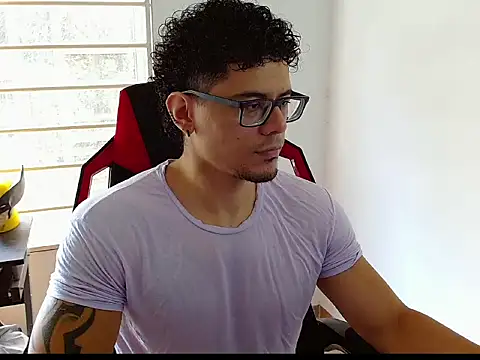 Snapshot of Logan0626 chatting on 02.19.26 Logan0626 online show from 02.19.26