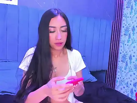 TiffanyDream8 online show from 04.09.26