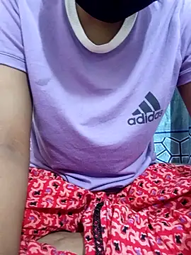 Cute Queen Noor online show from 02.12.26