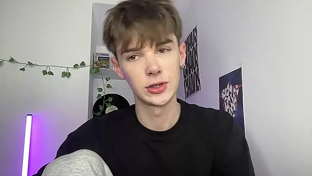 YourMilkyGuy online show from 04.14.26