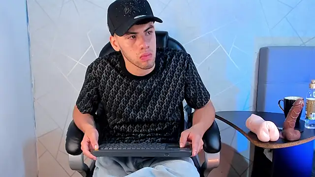 Milo Thompson online show from 03.30.26