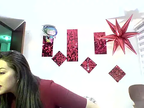 Pink Cristal online show from 05.31.26