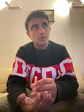 elia2711 online show from 04.10.26