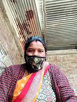 Snapshot of Kirti_sacsena chatting on 02.23.26 Kirti sacsena online show from 02.23.26