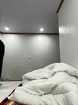 Snapshot of cuty_lusy chatting on 02.14.26 cuty lusy online show from 02.14.26