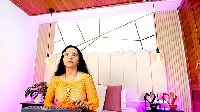 Sol Midelton online show from 03.09.26