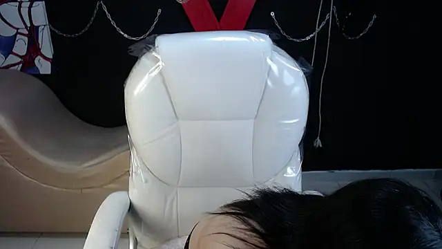 Snapshot of Zalomme chatting on 02.26.26 Zalomme online show from 02.26.26