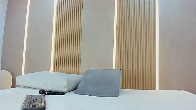 eva lain online show from 04.06.26