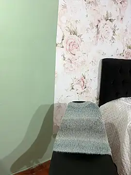 Snapshot of AriBeautiful chatting on 02.16.26 AriBeautiful online show from 02.16.26