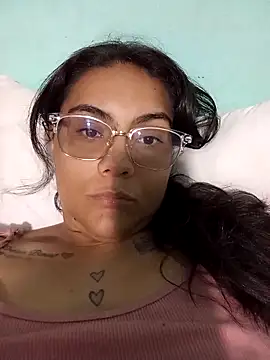 Snapshot of Mel152420 chatting on 02.17.26 Mel152420 online show from 02.17.26