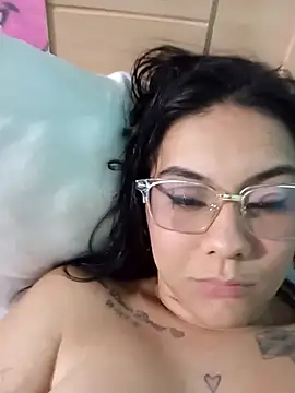 Snapshot of Mel152420 chatting on 03.05.26 Mel152420 online show from 03.05.26