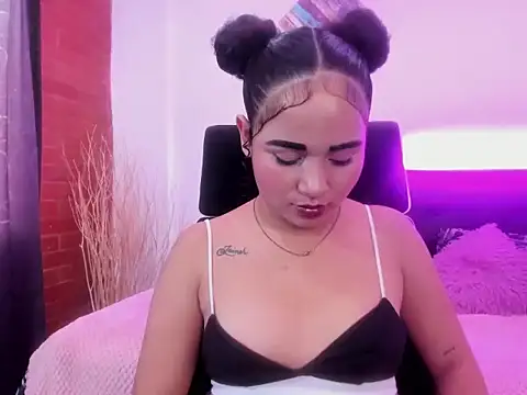 Snapshot of _zara_rosse chatting on 02.26.26 zara rosse online show from 02.26.26