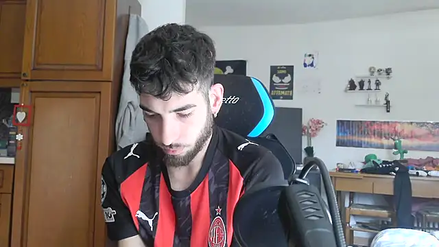 Snapshot of maestroboris95 chatting on 02.24.26 maestroboris95 online show from 02.24.26