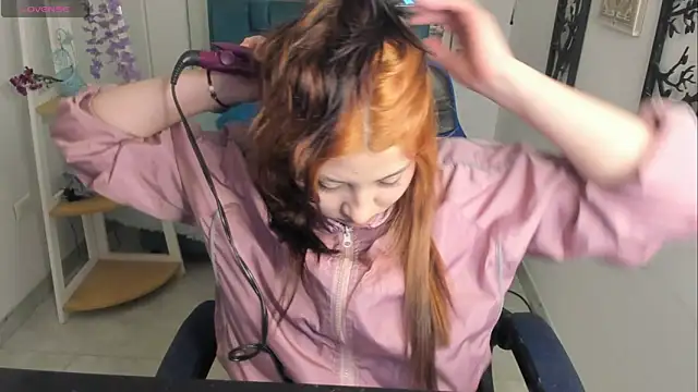 Snapshot of bloom_winxx chatting on 02.27.26 bloom winxx online show from 02.27.26