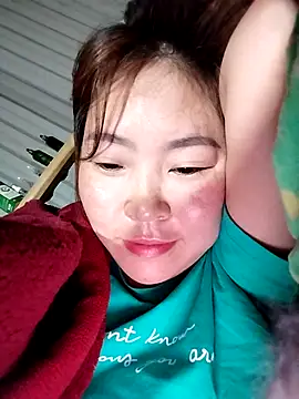 Yiyoongg online show from 02.10.26