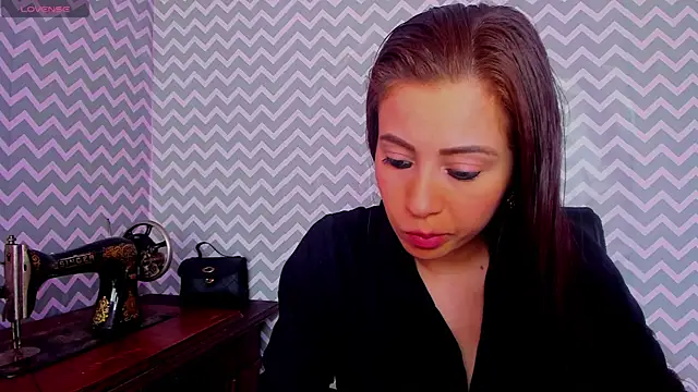 hanna hell  online show from 03.14.26