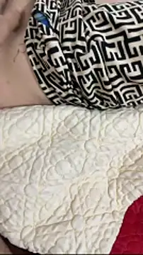 huyenzz online show from 03.27.26