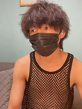 Snapshot of --ha-ru-- chatting on 05.16.26 --ha-ru-- online show from 05.16.26