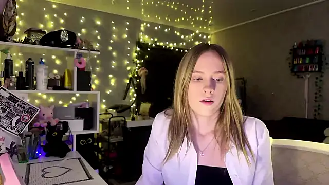 amily sunray online show from 03.05.26