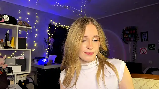 amily sunray online show from 04.16.26