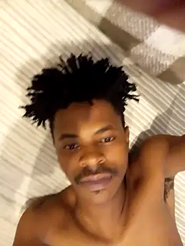 Snapshot of ZEEGOON chatting on 02.19.26 ZEEGOON online show from 02.19.26