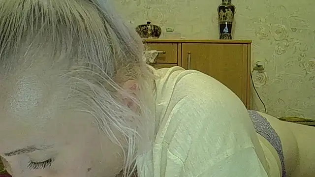 CurvyWild Lady30 online show from 06.08.26
