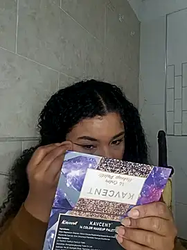 BrianaSweetxxx online show from 04.22.26