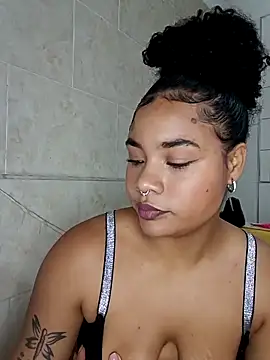 BrianaSweetxxx online show from 04.24.26