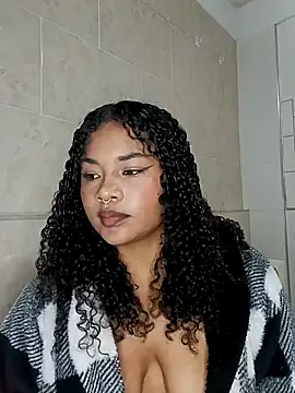 BrianaSweetxxx online show from 04.28.26