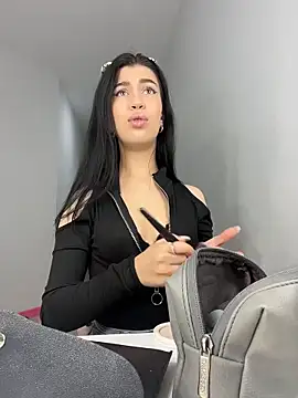 Snapshot of Aurora_404 chatting on 04.05.26 Aurora 404 online show from 04.05.26