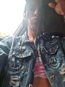 Snapshot of Alannys19 chatting on 03.21.26 Alannys19 online show from 03.21.26