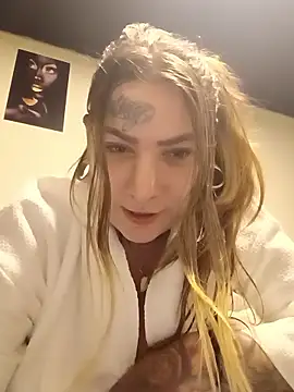 Snapshot of evvys2 chatting on 02.11.26 evvys2 online show from 02.11.26