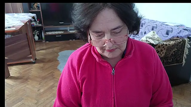 Snapshot of xMaryxAnne chatting on 02.21.26 xMaryxAnne online show from 02.21.26