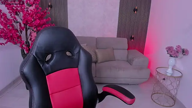 karol priston online show from 04.02.26