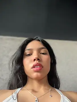 jadelaurent online show from 07.27.26
