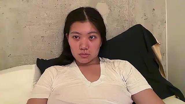 Snapshot of Joycelovely chatting on 06.12.26 Joycelovely online show from 06.12.26