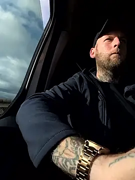 dave32000 online show from 02.16.26