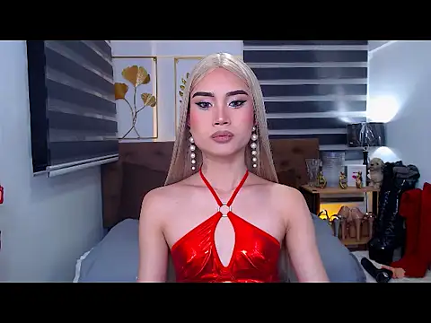 Snapshot of JuicyCockThea chatting on 04.20.26 JuicyCockThea online show from 04.20.26