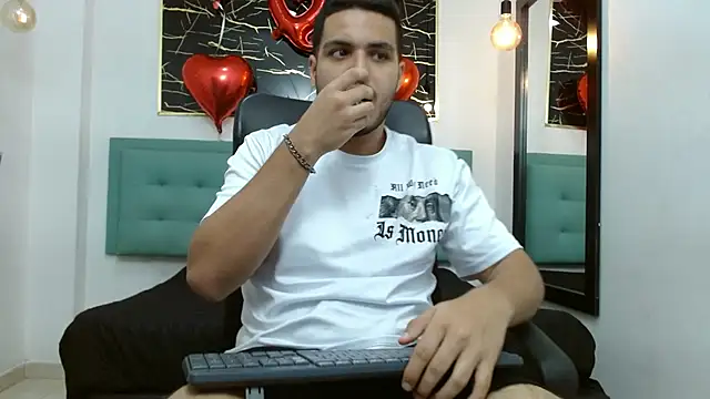 Trevor Ash online show from 02.18.26